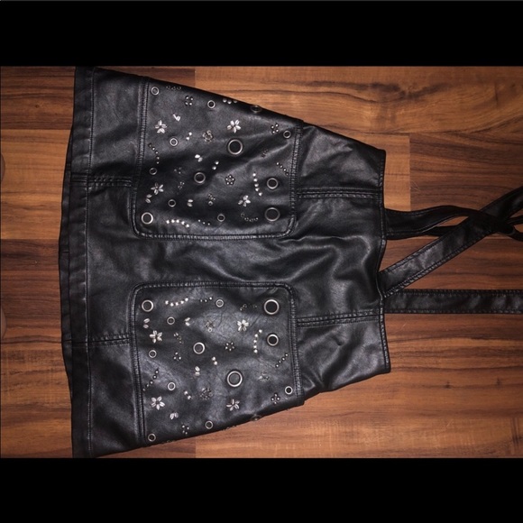 Guess faux leather suspender skirt size 8 - Picture 3 of 5
